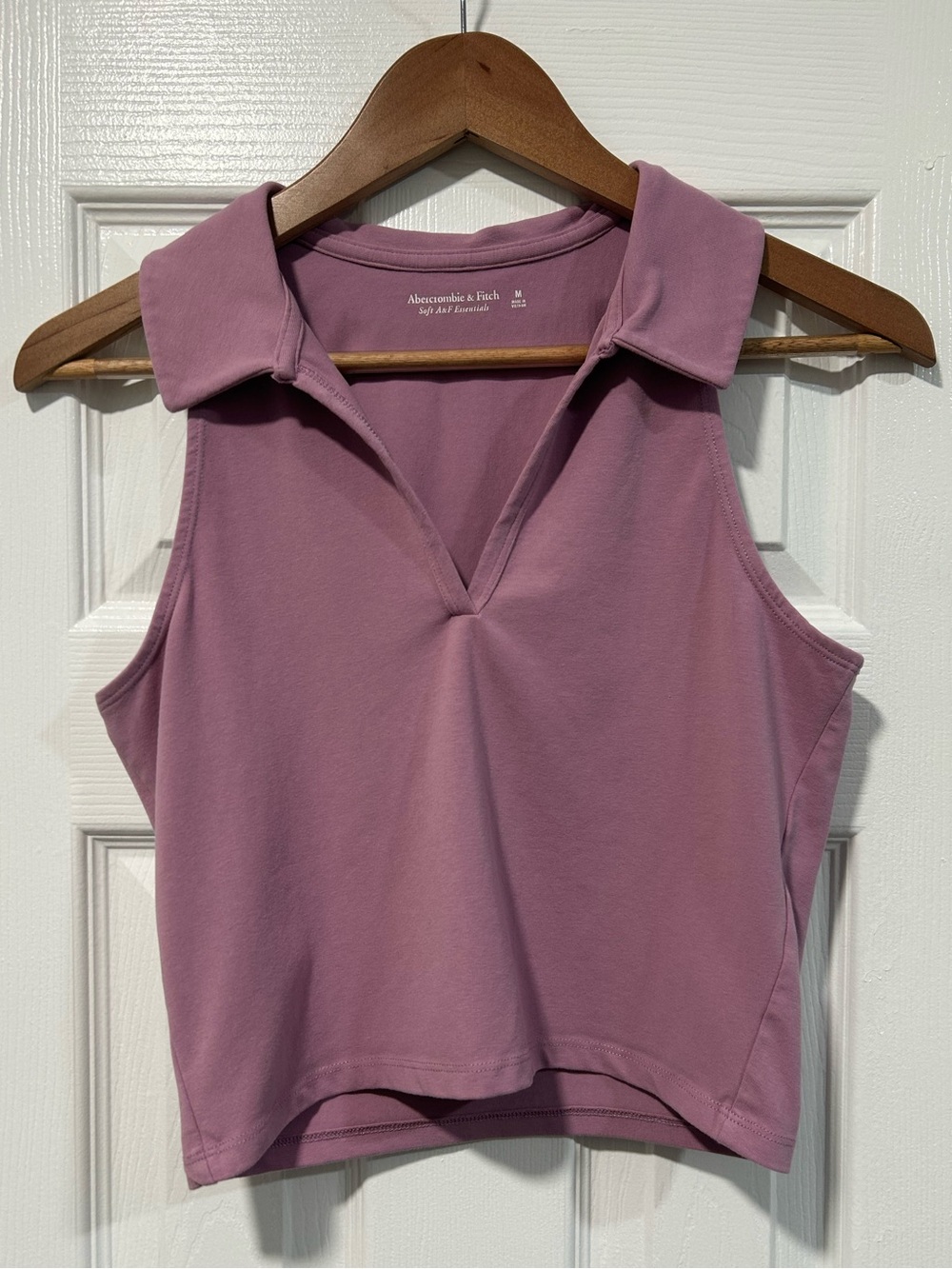 Abercrombie & Fitch Sleeveless Collar Polo Crop Tank Top - Mauve Size Medium